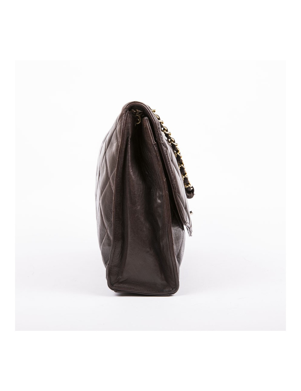 Sac CHANEL en cuir matelassé marron