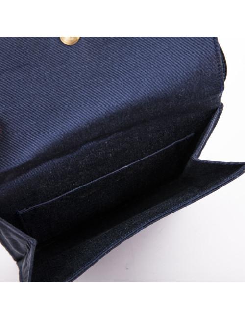Sac CHANEL Vintage en satin duchesse bleu nuit  Vintage