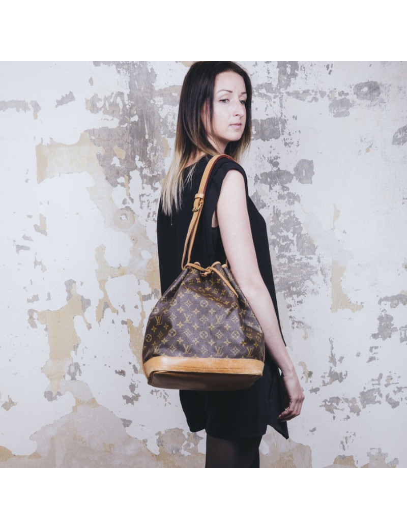 Sac LOUIS VUITTON "Noé" GM en toile et cuir