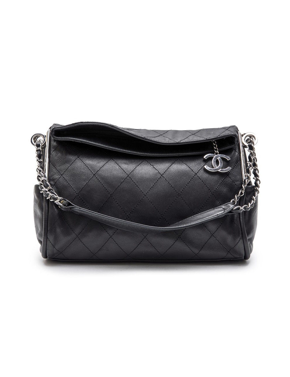 Sac CHANEL cuir d'agneau matelassé noir