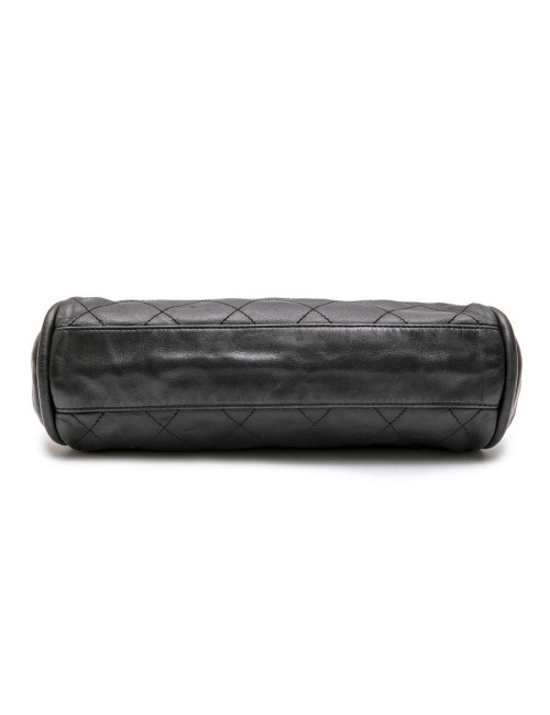 Sac CHANEL cuir d'agneau matelassé noir
