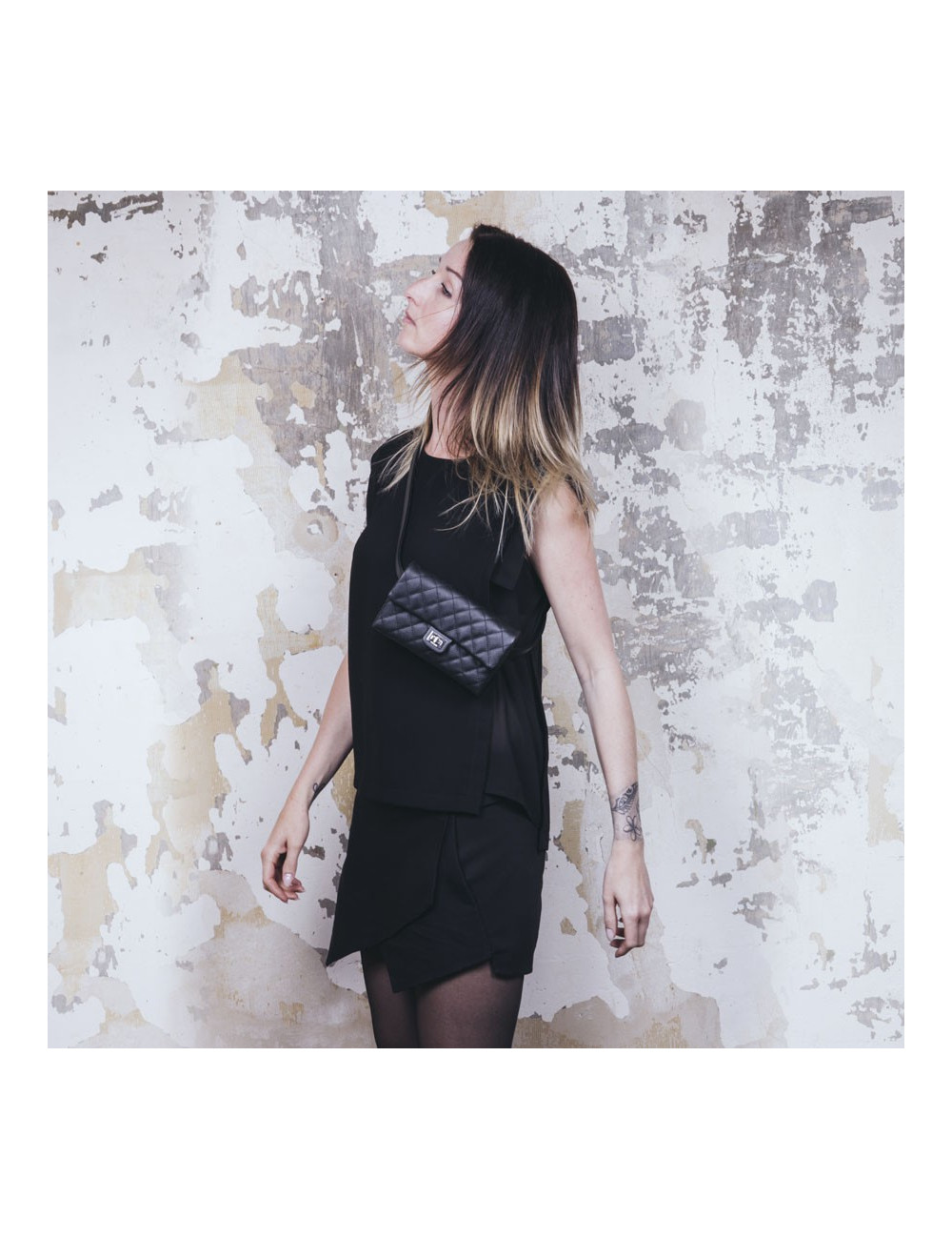 Pochette banane CHANEL cuir grainé noir