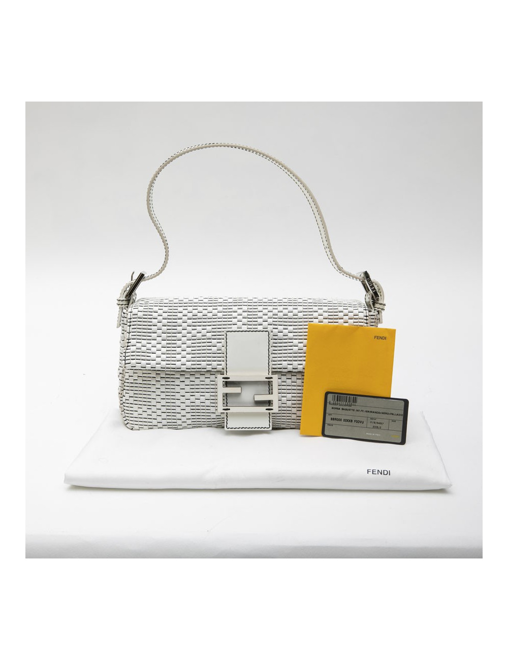 FENDI baguette bag in white patent breaded leather