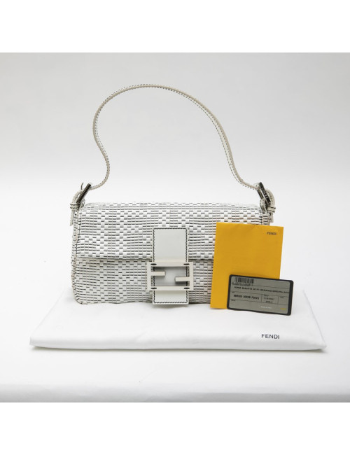 FENDI baguette bag in white patent breaded leather