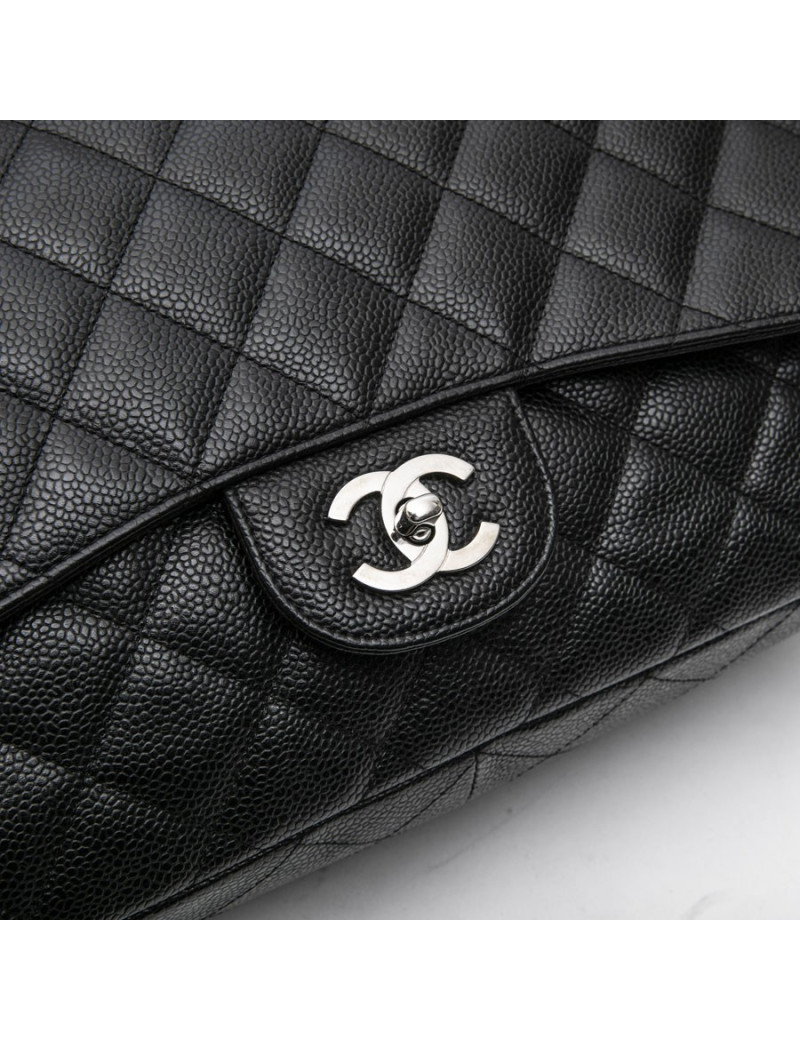 Jumbo CHANEL cuir caviar noir