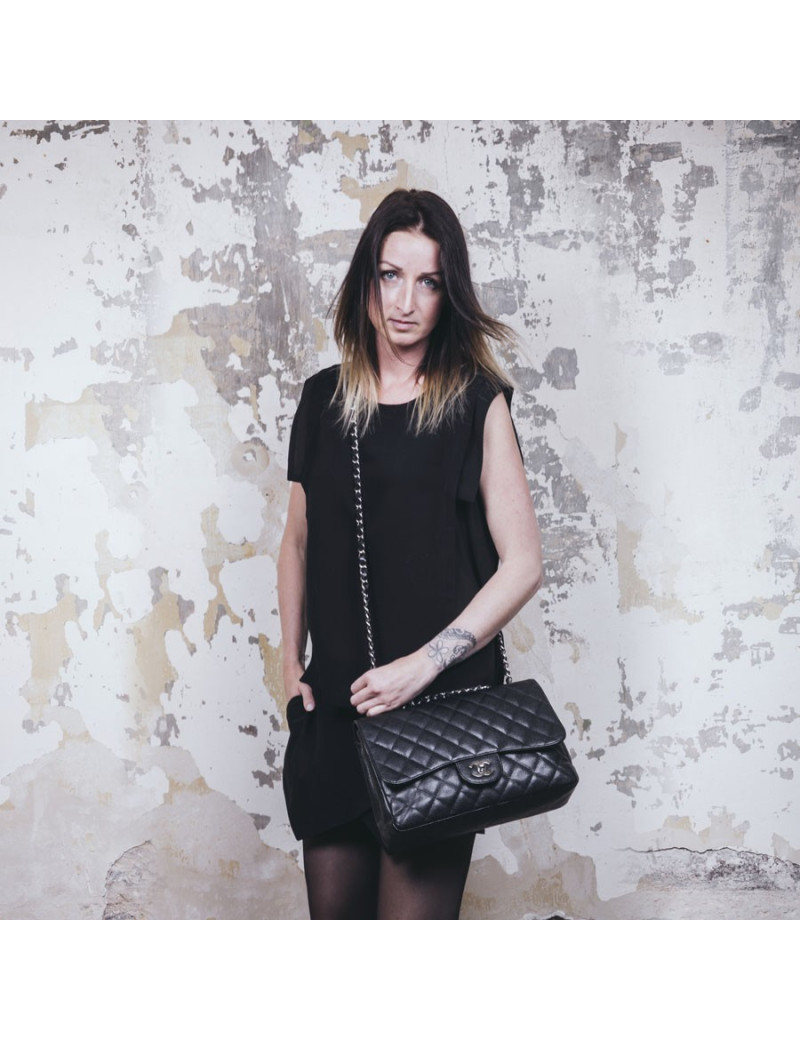 Jumbo CHANEL cuir caviar noir