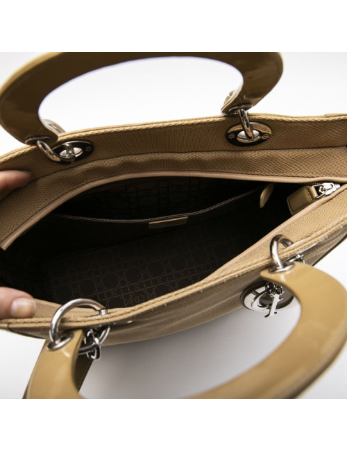 Sac Lady D CHRISTIAN DIOR cuir verni et toile beige