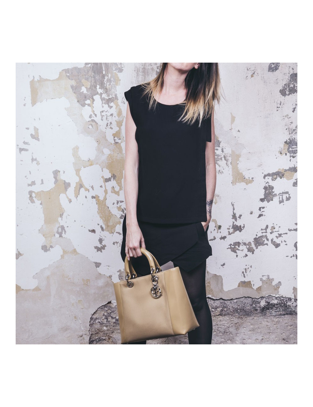 CHRISTIAN DIOR Lady D bag in beige canvas and beige patent leather