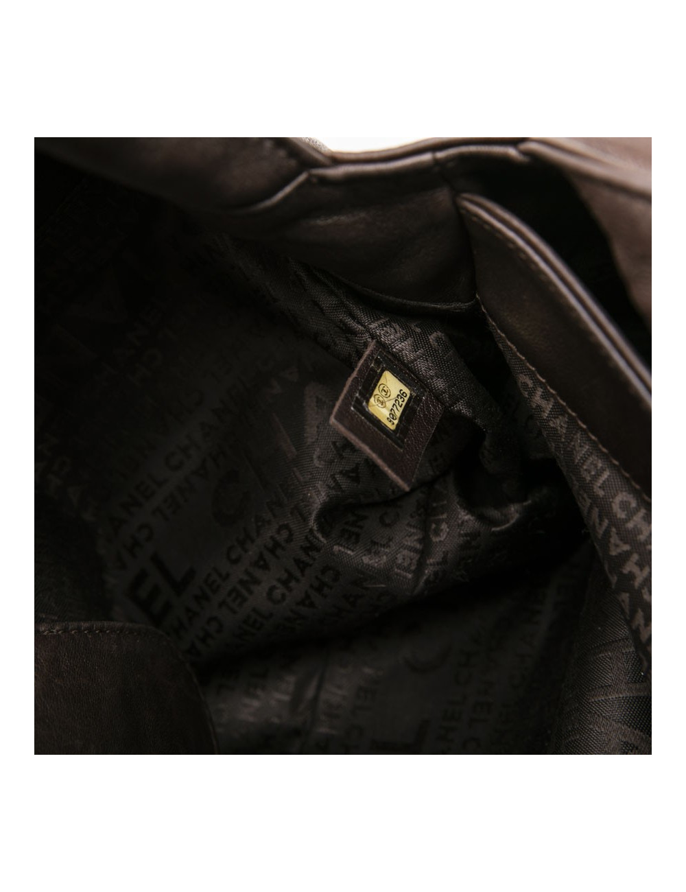 Sac CHANEL en cuir lisse marron