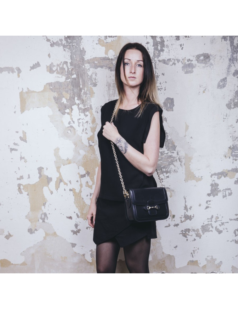 CELINE Vintage bag in smooth navy leather