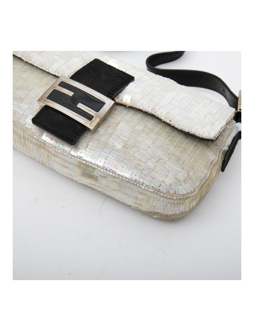 Sac baguette FENDI à sequins