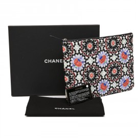 CHANEL clutch in multicolored quilted canvas