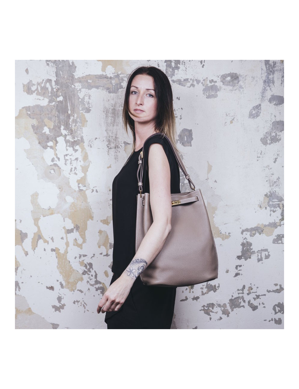 Sac  So Kelly HERMES cuir taurillon clémence étoupe