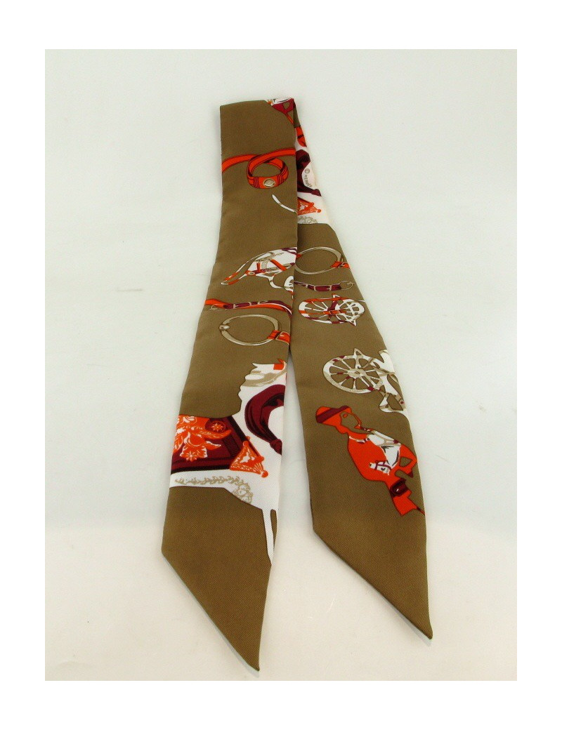 Twilly Hermès en soie marron