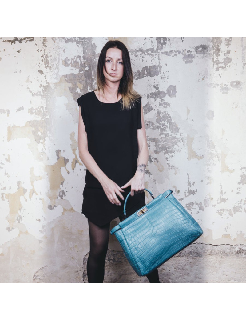 Peekaboo Fendi bleu turquoise