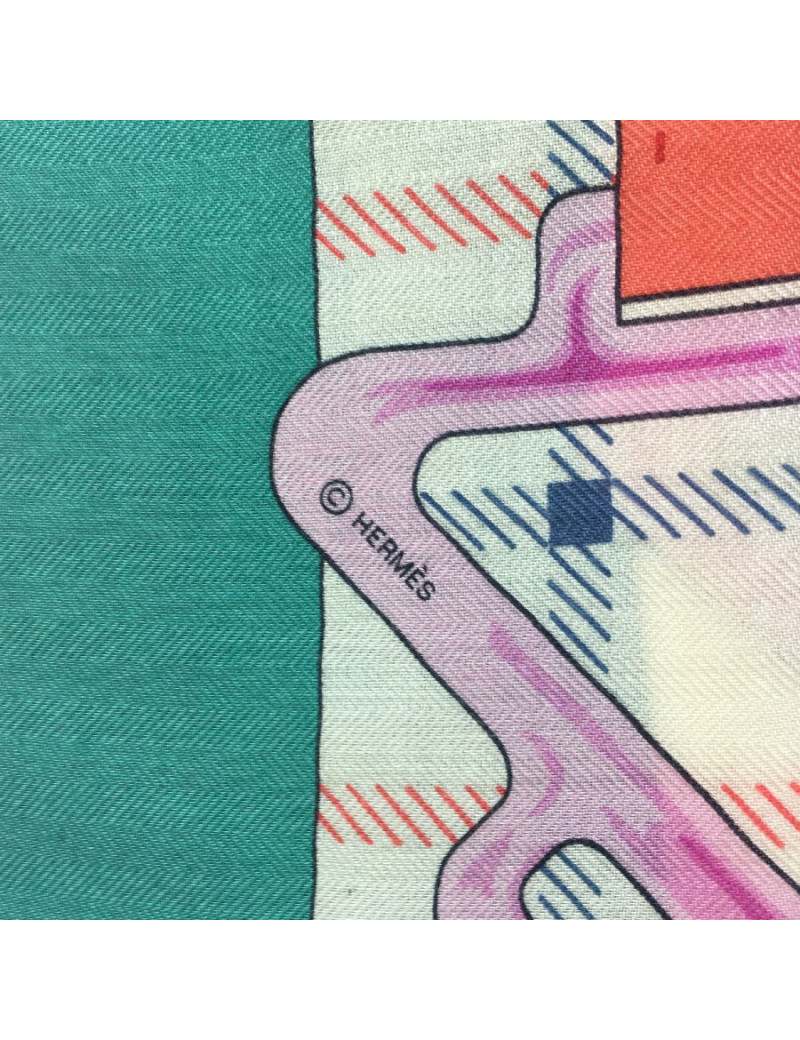 Châle HERMES 'Sellier' en cachemire et soie parme, crème et jaune