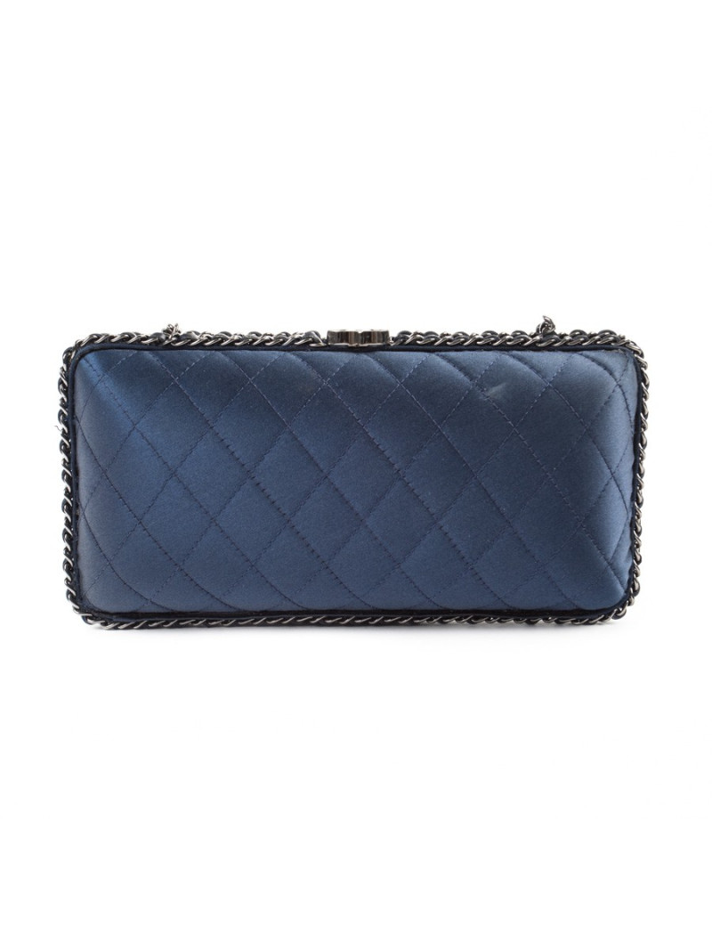 Sac minaudière CHANEL satin de soie bleu nuit