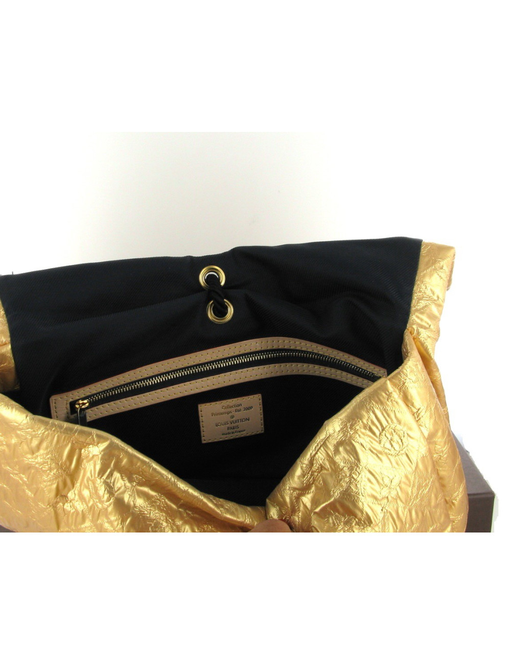 Pochette dorée LOUIS VUITTON  Collection Printemps-Eté 2009