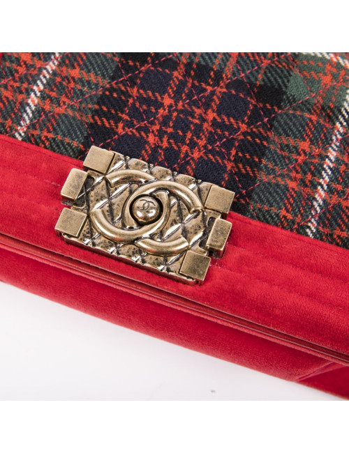 CHANEL Boy flap bag Paris Edimbourg in Red velvet and plaid fabric