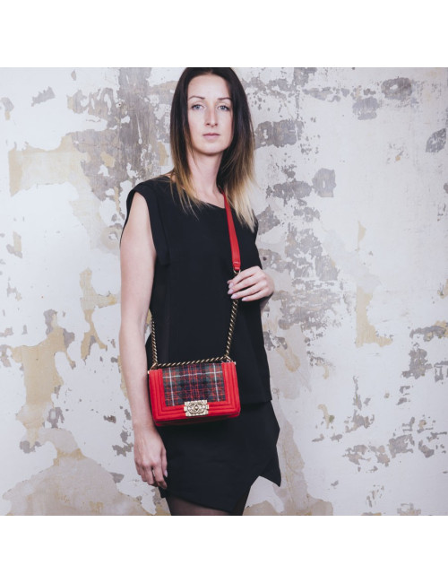 CHANEL Boy flap bag Paris Edimbourg in Red velvet and plaid fabric