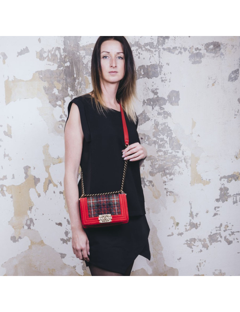 Sac CHANEL Boy "Paris-Edinbourg" velours et tissu écossais