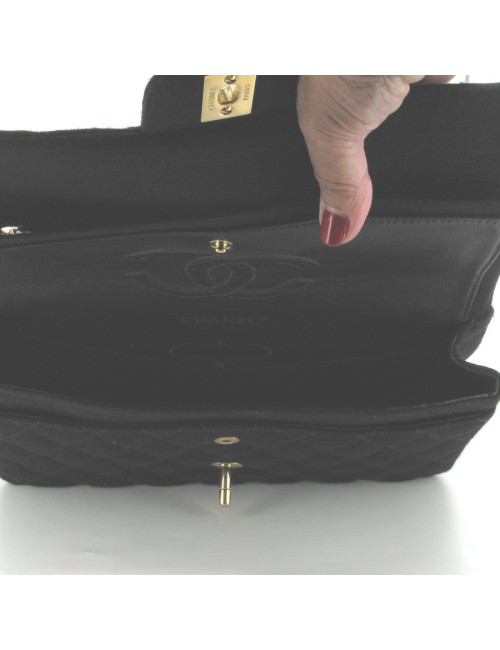 timeless CHANEL jersey noir