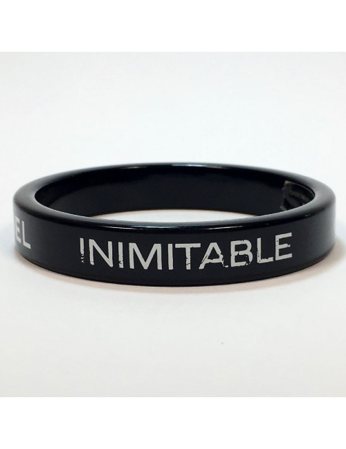 Bracelet CHANEL en plexiglass noir