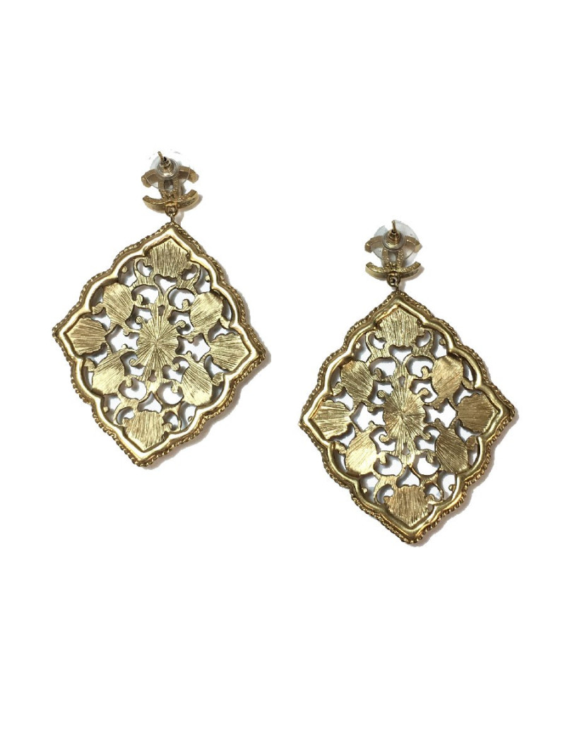 Boucles d'oreilles clous CHANEL Couture