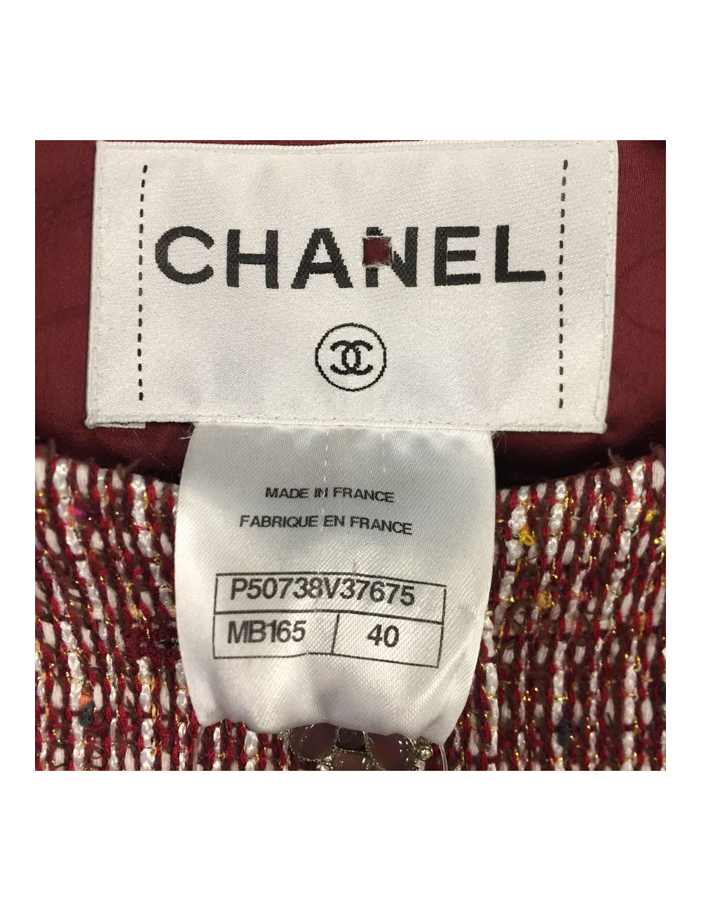  CHANEL jacket size 40 in burgundy fabric with gold metallic threads
