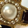 CHANEL Couture gilt brooch with molten glass and pearls