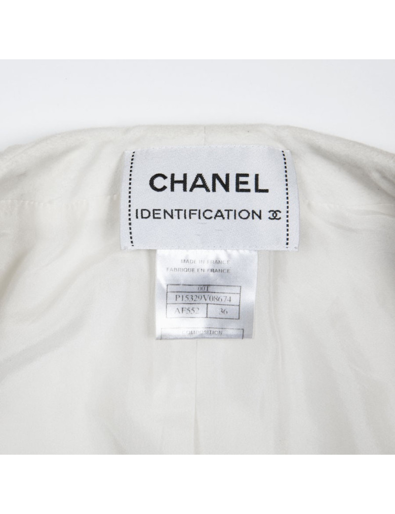 CHANEL short white cotton quilted jacket size 36FR