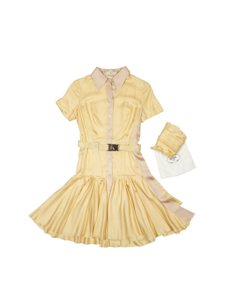 Robe T 38 PRADA en soie jaune pâle