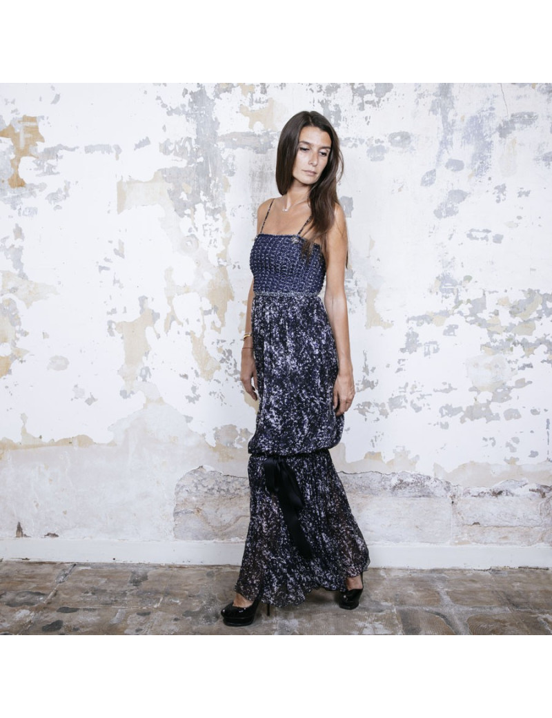 Robe longue du soir CHANEL T 34 en soie imprimée bleue et blanche