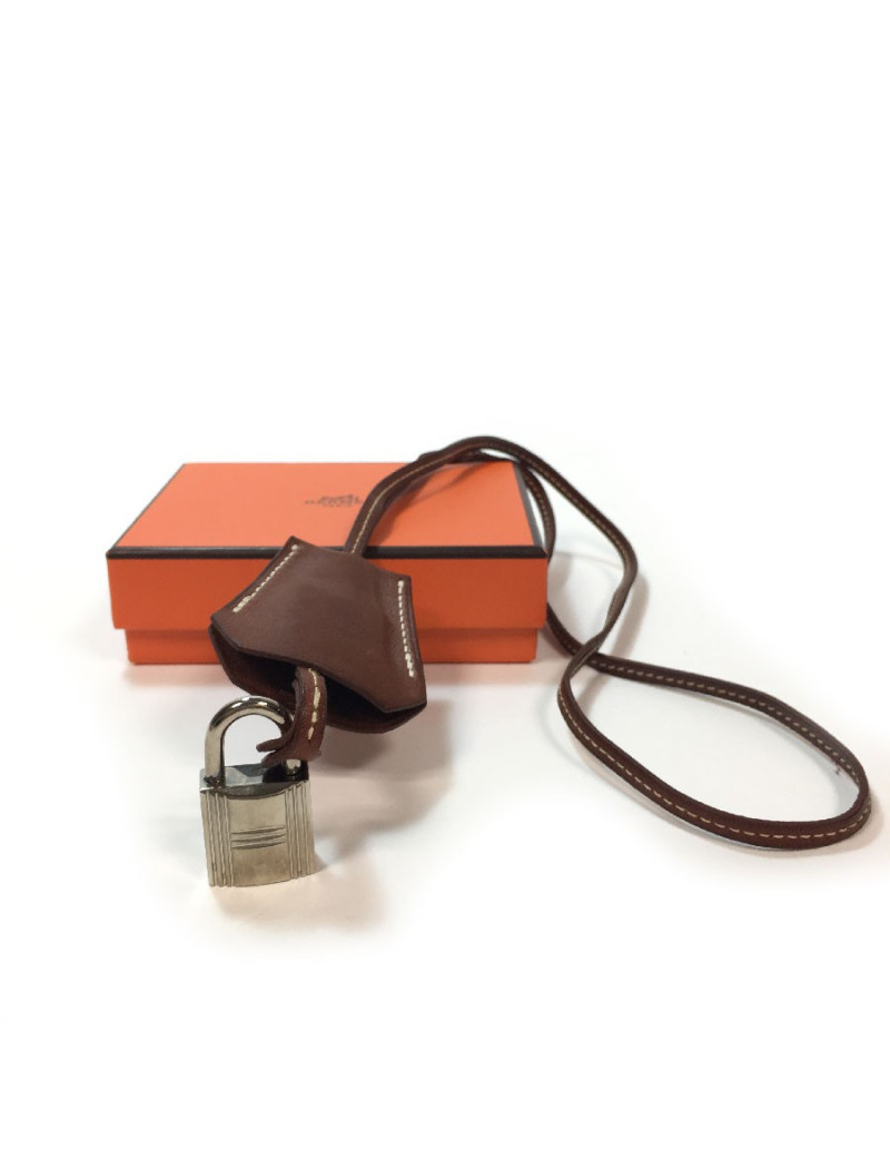 Collier cadenas HERMES cuir veau barénia