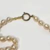 Sautoir long CHANEL en perles nacrées Vintage