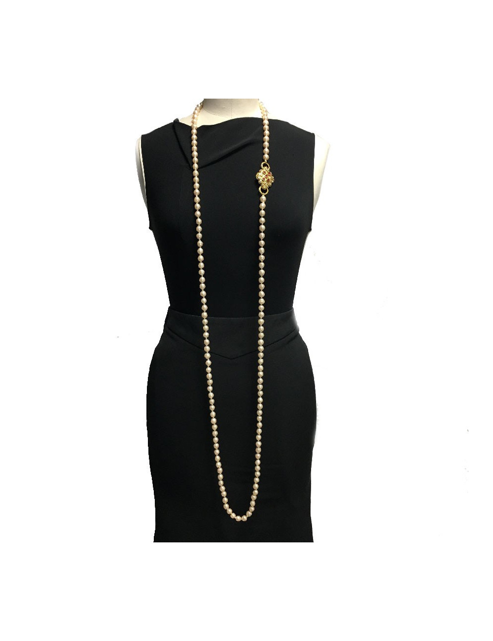 Sautoir long CHANEL en perles nacrées Vintage