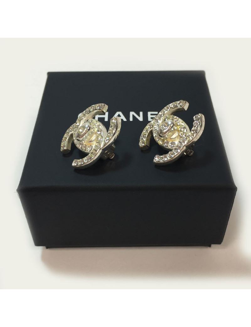 Boucles d'oreille Clips CHANEL 