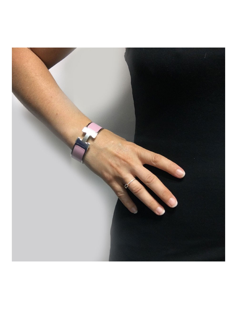 Bracelet clic clac HERMES émail violet PM