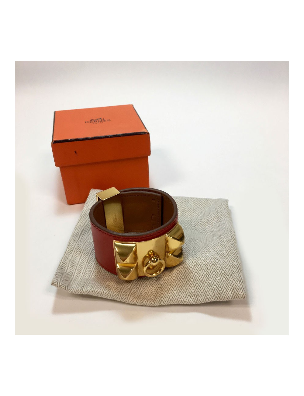 Manchette médor CDC HERMES en veau couleur sanguine