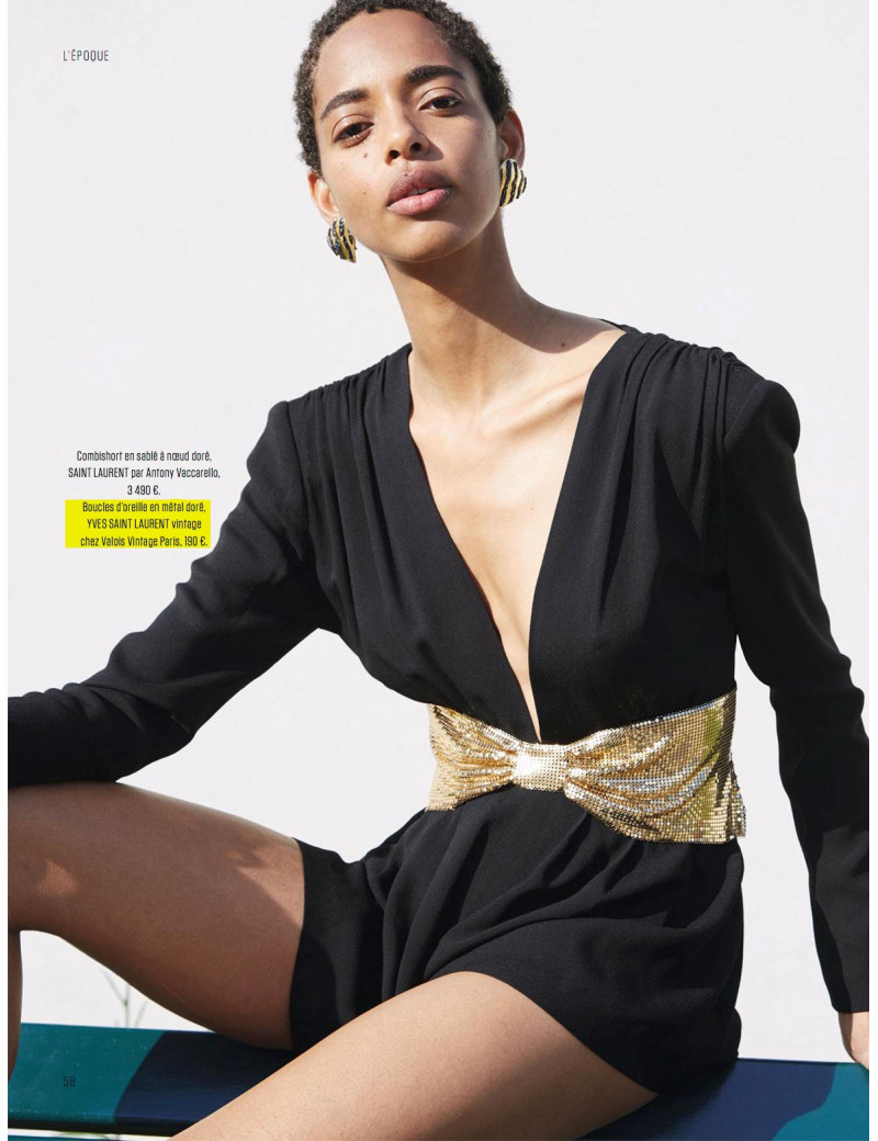 Boucles d'oreille YSL SAINT LAURENT Vintage coeur en métal doré