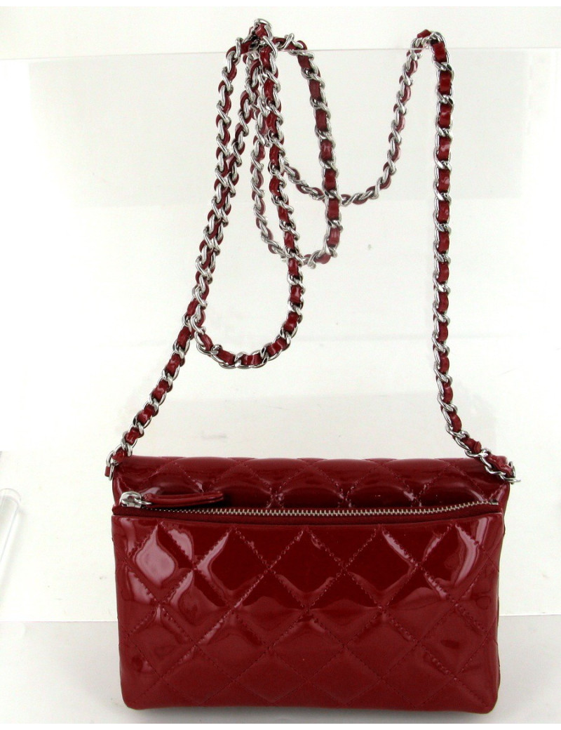 Sac rabat CHANEL rouge verni