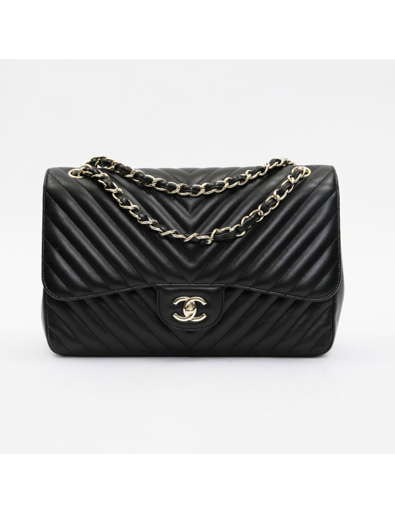 Sac CHANEL Jumbo cuir chevrons noir