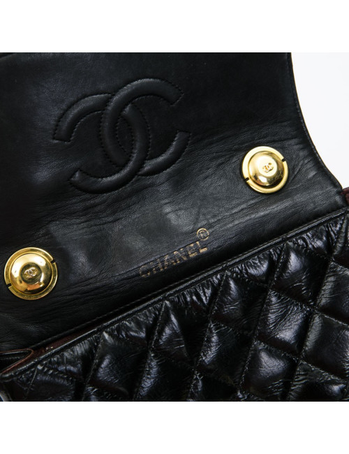 Mini sac CHANEL verni semi brillant noir