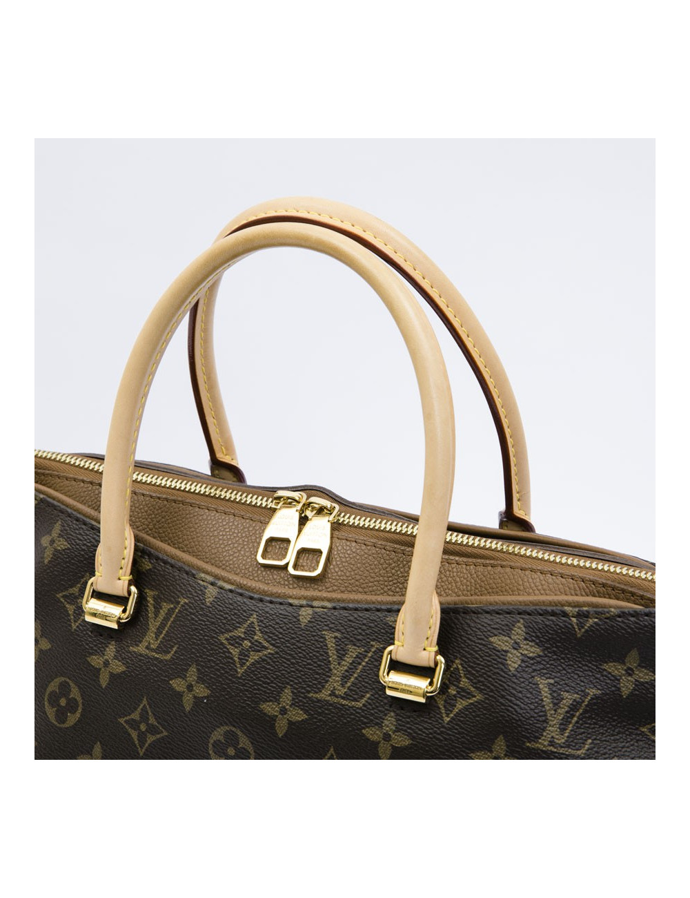 LOUIS VUITTON Pallas bag in brown monogram canvas