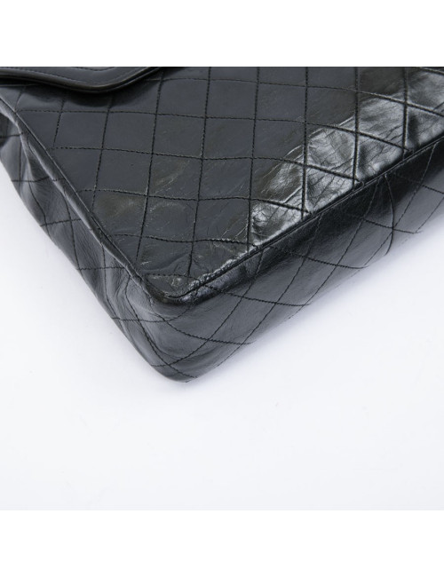 CHANEL vintage black quilted leather bag