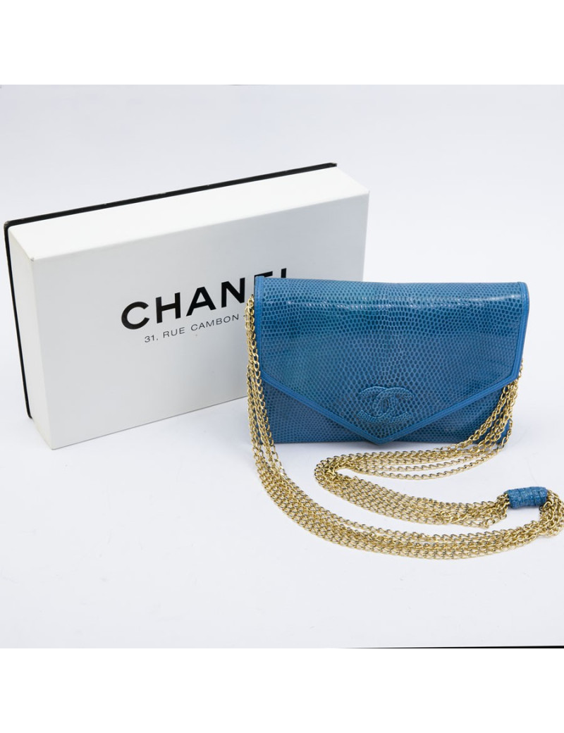 Sac CHANEL en lezard bleu Vintage