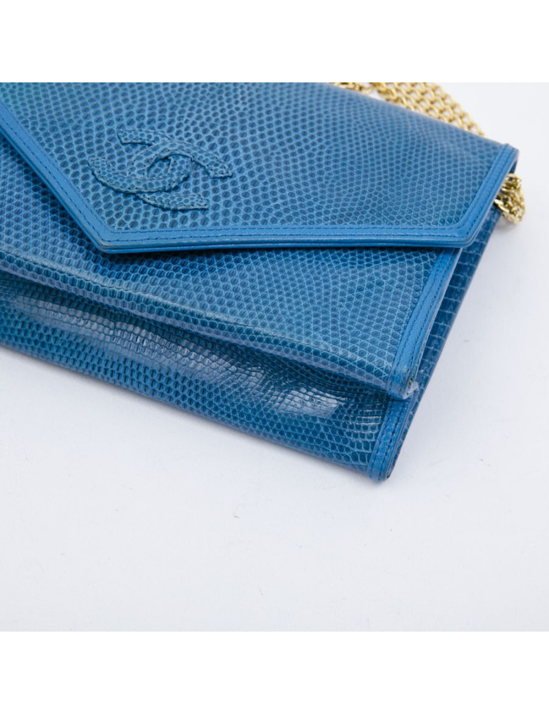 Sac CHANEL en lezard bleu Vintage