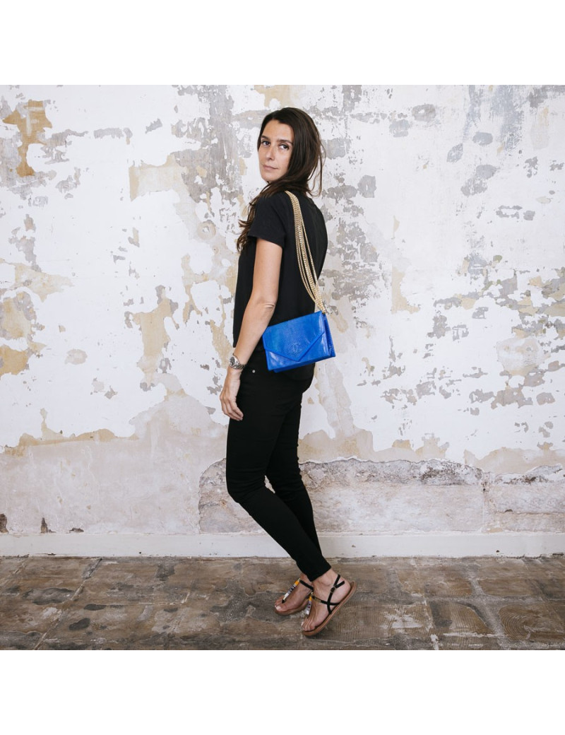 Sac CHANEL en lezard bleu Vintage