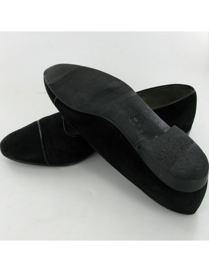 Ballerines CHANEL en daim noir T.38,5