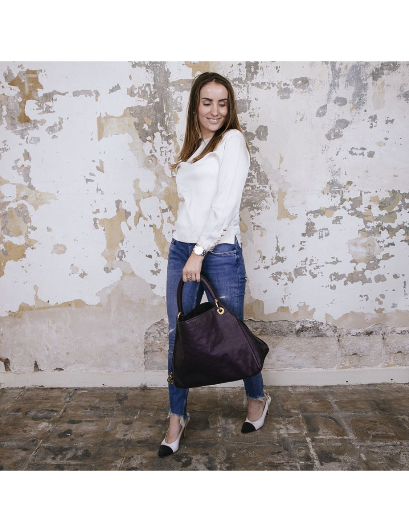 LOUIS VUITTON Artsy bag in grape empreinte embossed monogram leather